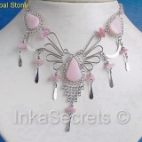 Lot 90 Necklaces with semi precius stones