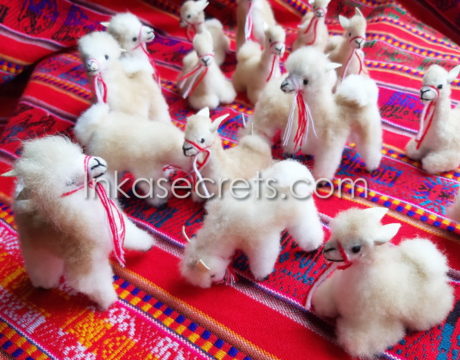 250 Stuffed Animal Vicuna w design Alpaca Fur