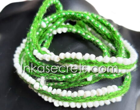 50 Watana Wrap-Style Friendship Bracelets 50 Watana Wrap-Style Friendship Bracelets