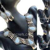 05 Alpaca Alloy Necklace & Earrings w/ 05 Stone