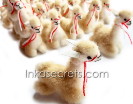 60 Vicuña Stuffed Animal with Alpaca Fur 60 Vicuña Stuffed Animal with Alpaca Fur
