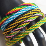 09 Round Friendship Bracelets