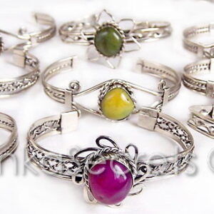 08 Peruvian Alpaca Alloy Cuff with Agate Stone