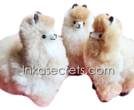 Standing Alpaca Figures