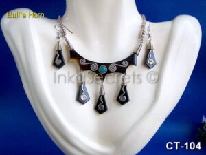 10 Peruvian Bull Horn Necklace and Earrings